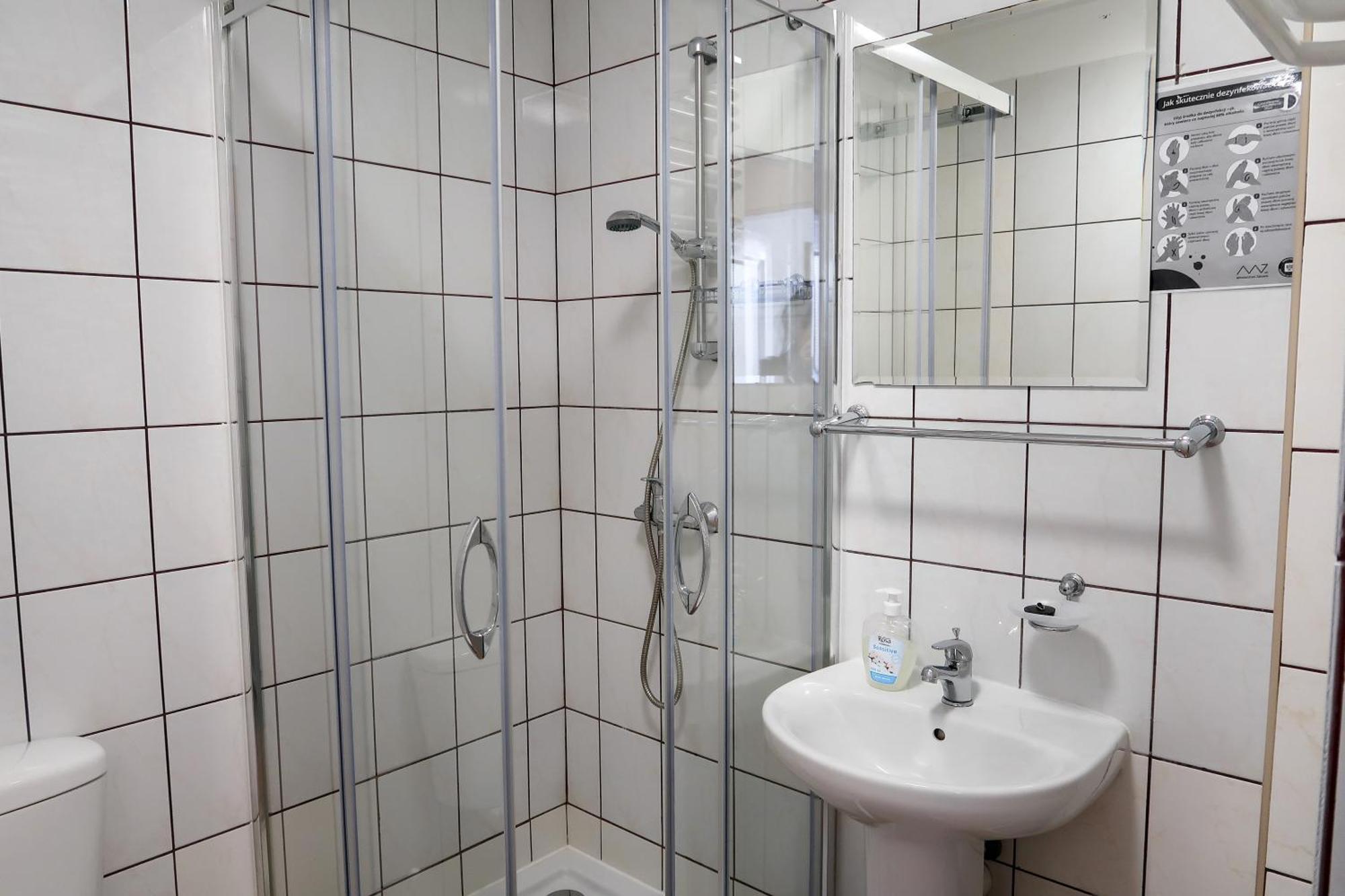 Dom Studencki Raj Hostel Wrocław Buitenkant foto