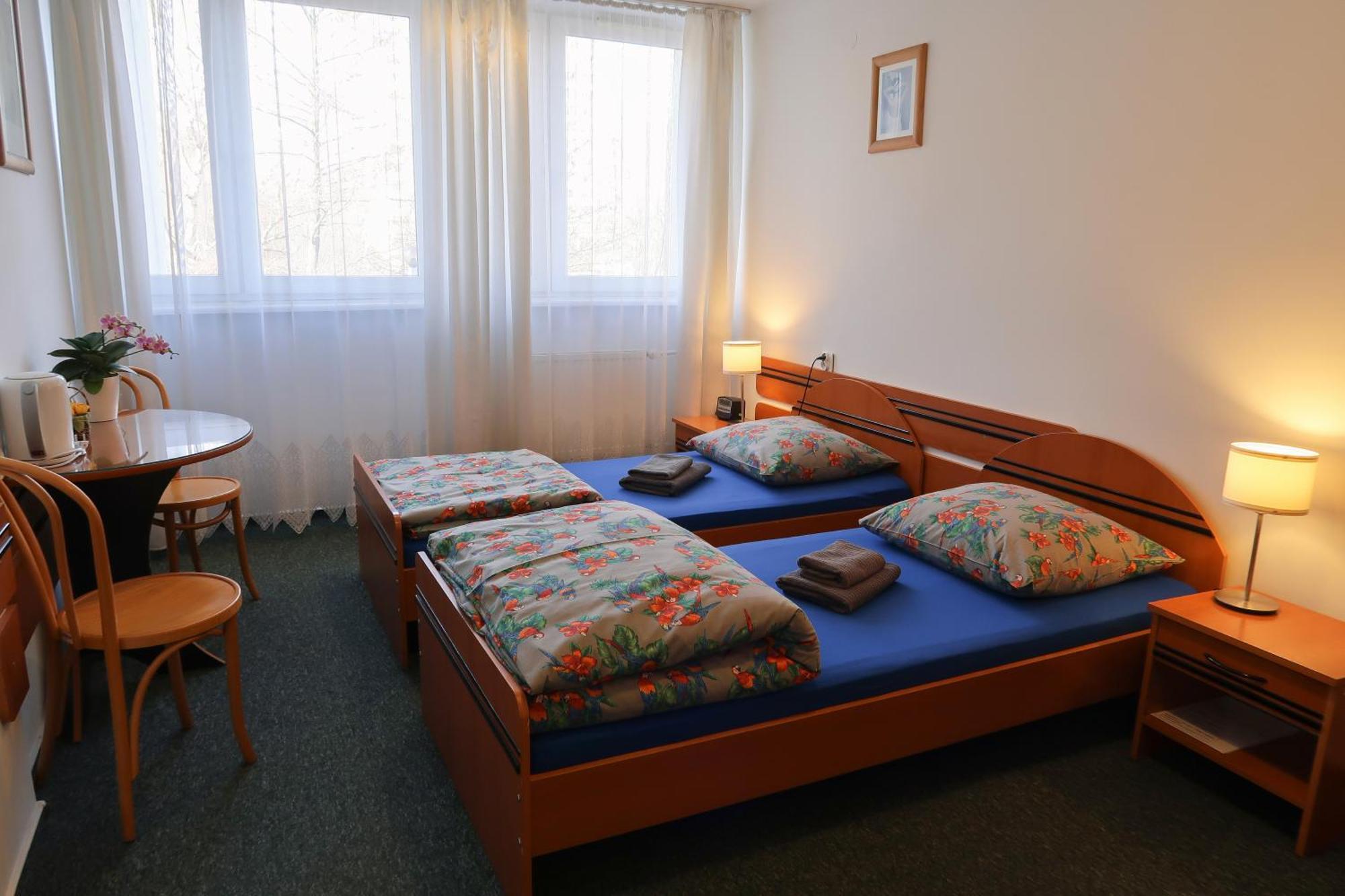 Dom Studencki Raj Hostel Wrocław Buitenkant foto