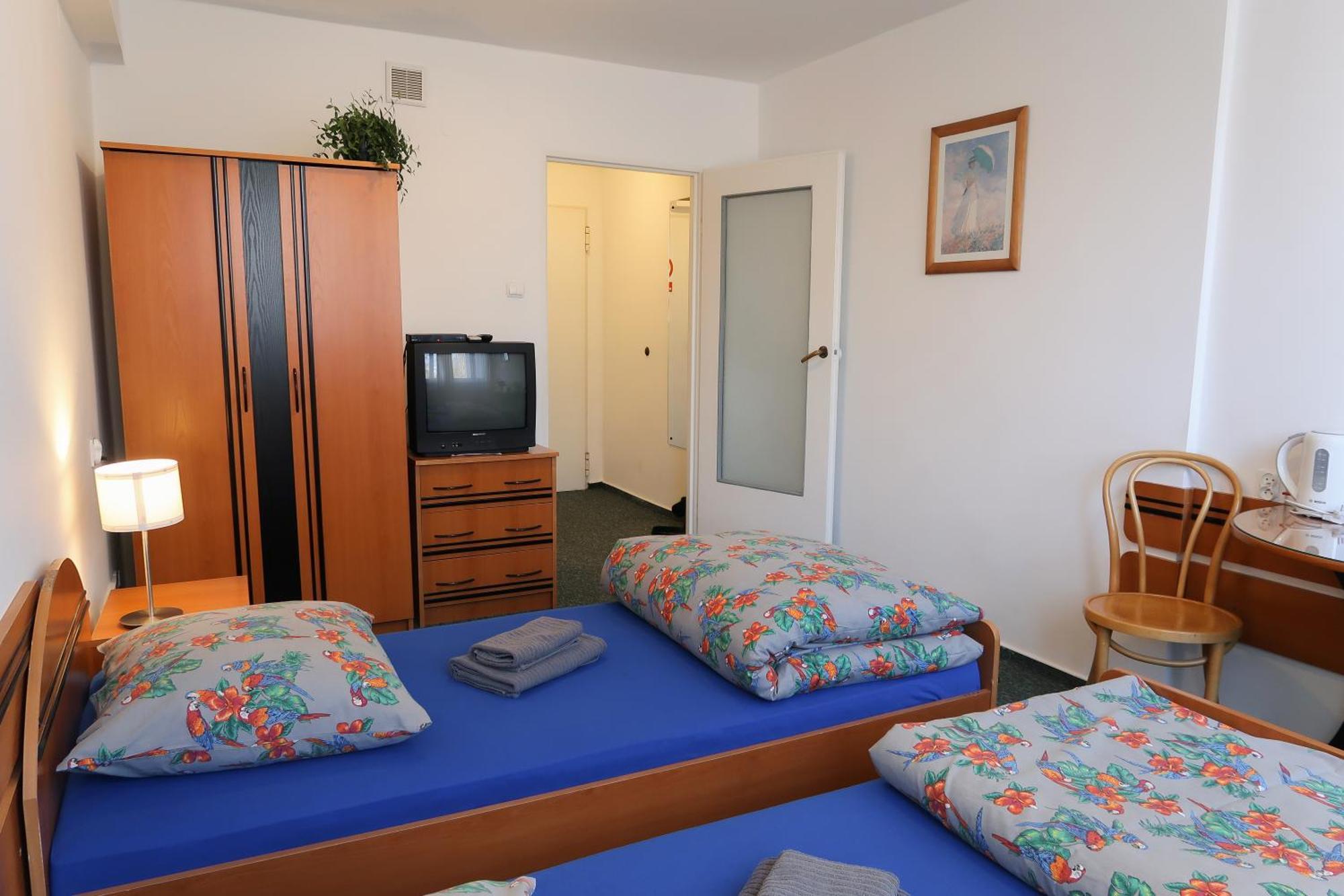 Dom Studencki Raj Hostel Wrocław Buitenkant foto