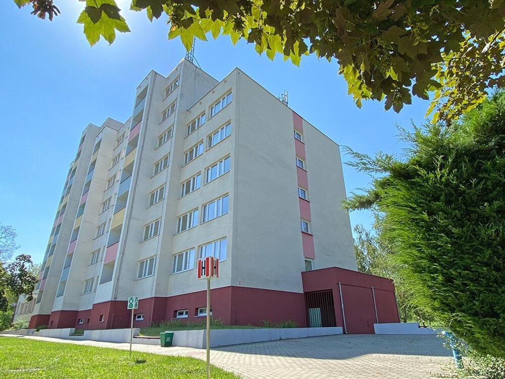 Dom Studencki Raj Hostel Wrocław Buitenkant foto